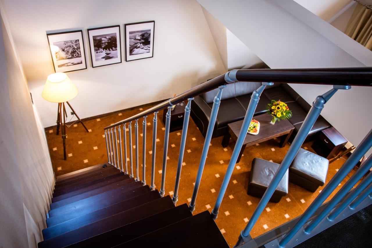 Hotel Nowy Dwor Elizy Blisko Sky Bridge Długopole-Zdrój Eksteriør billede